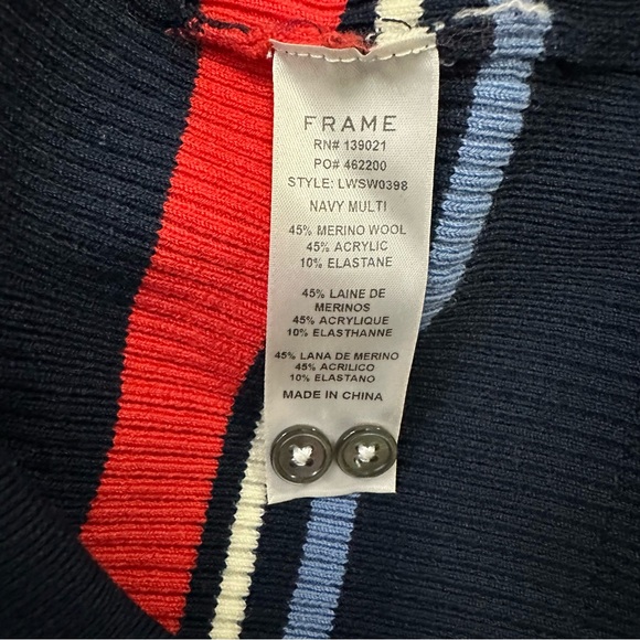 Frame Women’s Navy Multi Color Stripe Off The Shoulders Buttoned Sweater XS - Picture 11 of 12